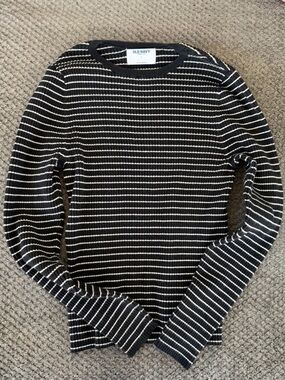 Old Navy Black & White Striped Ribbed Long Sleeve
